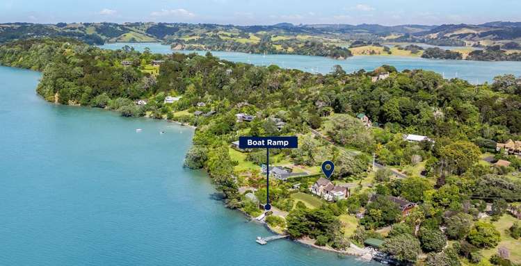 9 Young Street Mahurangi East_4