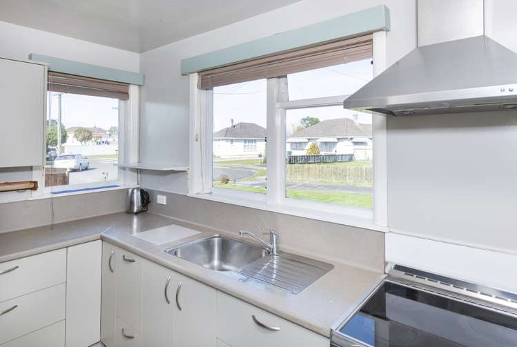 7 Kauri Street Elgin_5