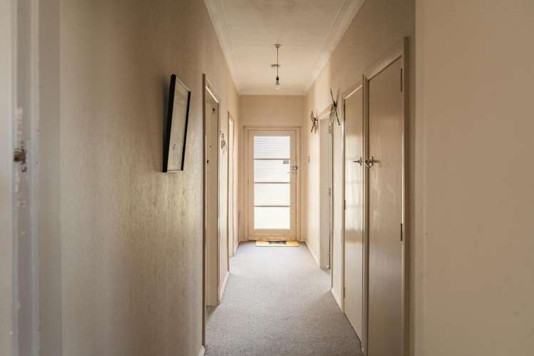 33 Shakespeare Street Milton_5