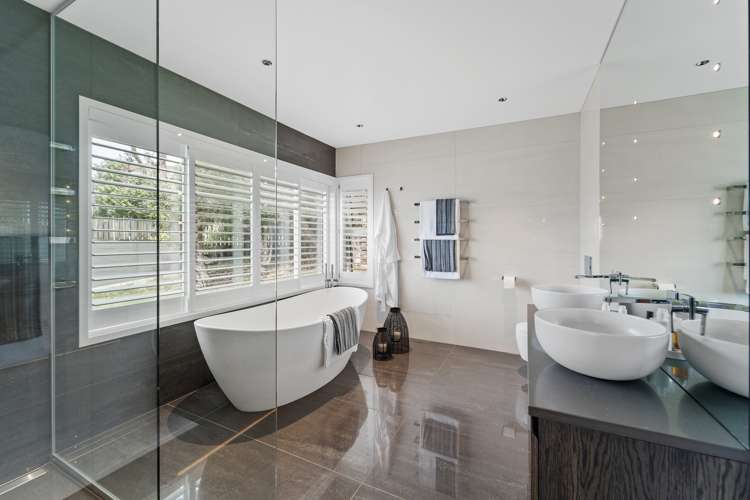 8 Kotare Place Sandspit_8