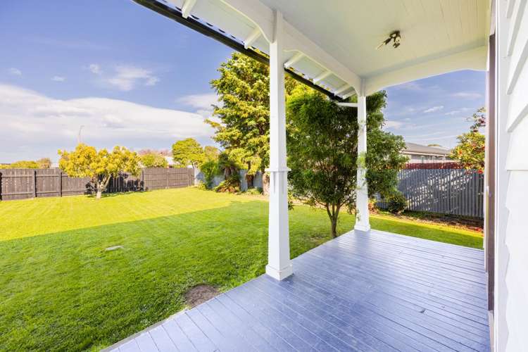 5 Allens Lane Clive_15