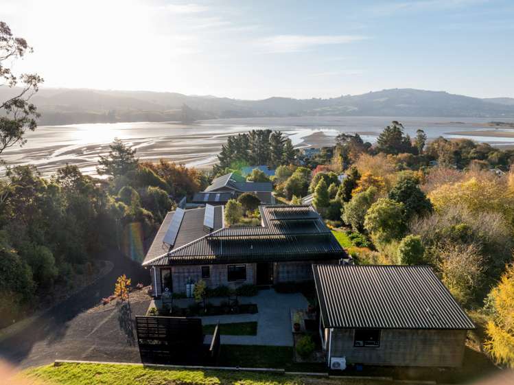 3 Barton Street Waitati_30