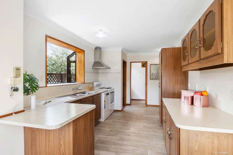 2/11 Kiwi Road Point Chevalier_4