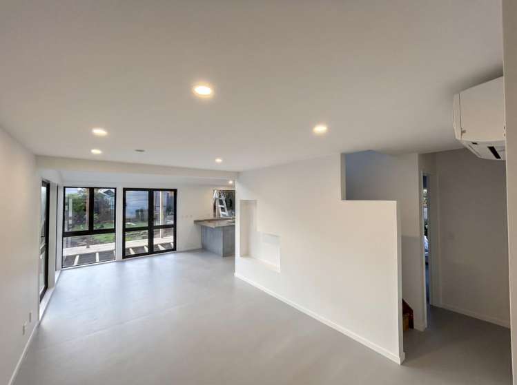 207 Manly Street Paraparaumu Beach_2