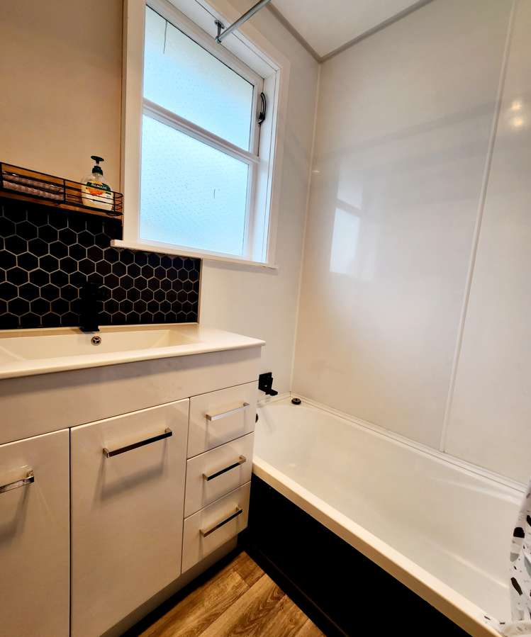 15 Anne Street Tokoroa_6