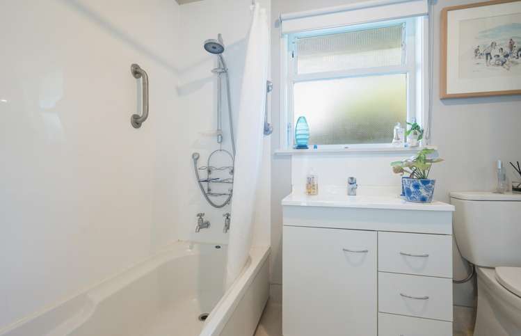 1/6 Grove Street The Wood_8