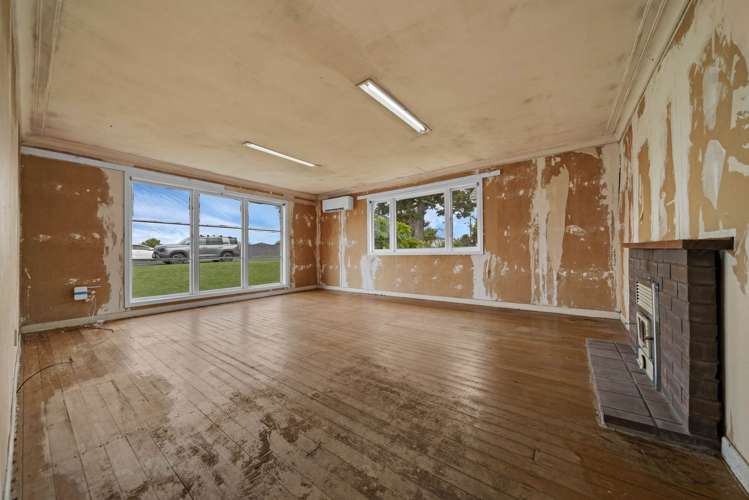66 Staveley Avenue Hillsborough_4