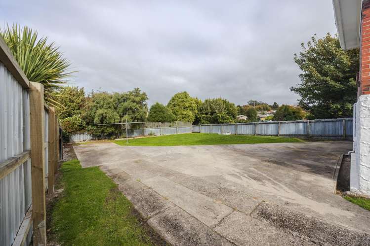 17 Rother Street South Hill_16