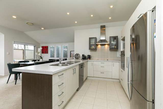 2 Durbin Court Greenhithe_4