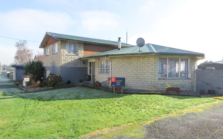 34 Shiel Street Reefton_0