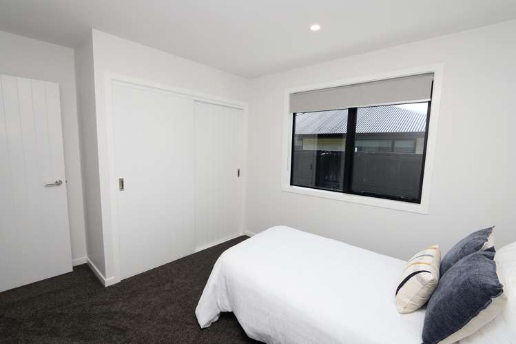 21 Redhaven Rise Netherby_20