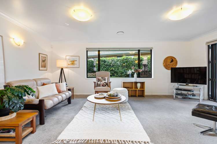 13 Brentwood Avenue Kamo_5