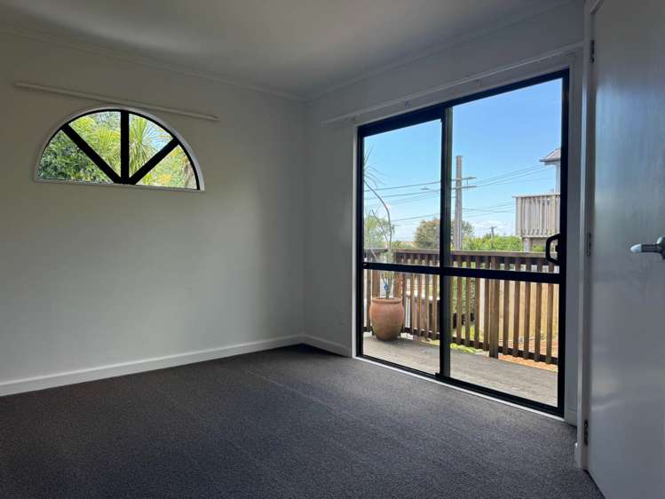 51A South Lynn Road Titirangi_6