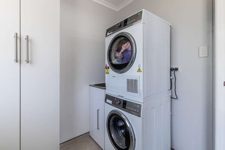 5 Handley Place Glen Avon_15