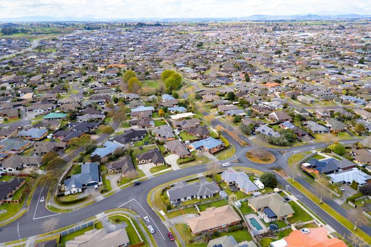 1 Whitford Place Rototuna North_31