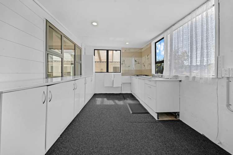 296A Triangle Road Massey_10