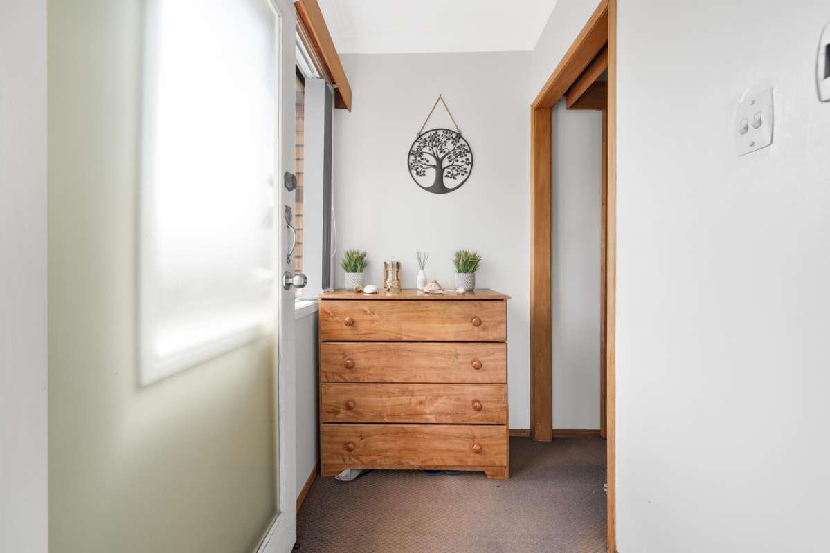2/32 Coles Crescent_5