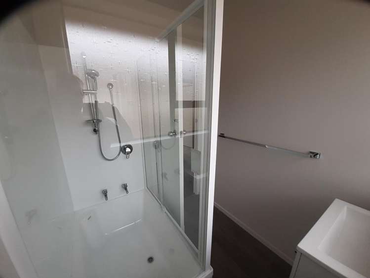 28 Leicester Crescent Hoon Hay_12