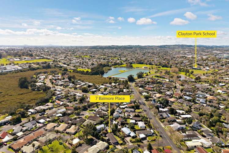 7 Balmore Place Wattle Downs_14