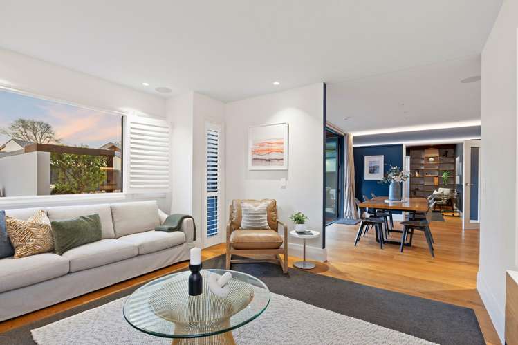 21 Bluestone Drive Waitikiri_15