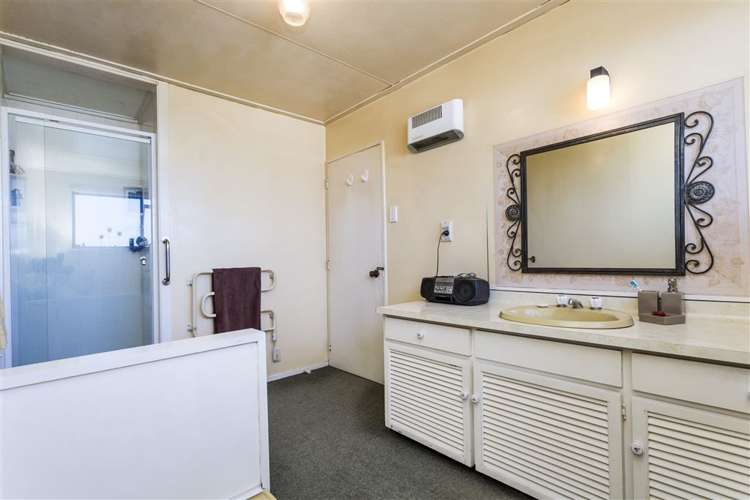 34 Bruce Street Roslyn_13