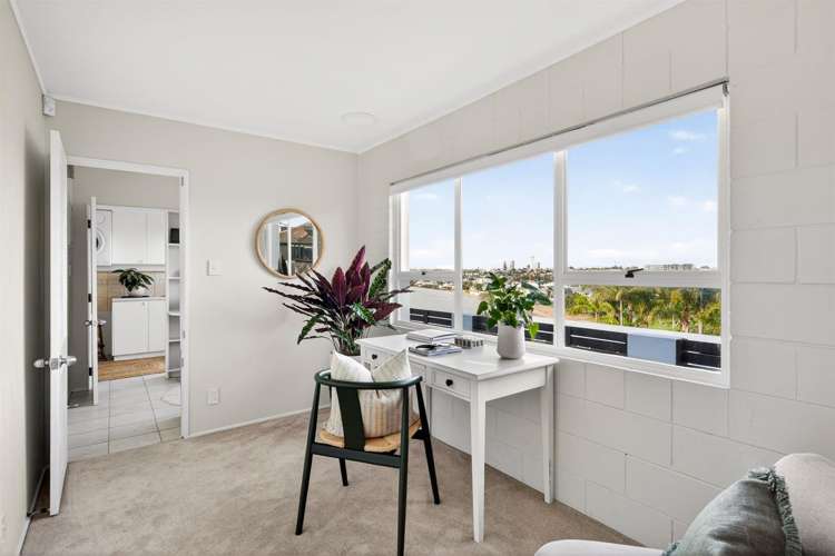 23D Beach Road Castor Bay_47