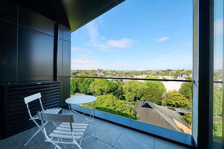 507/4 Bute Road Browns Bay_12