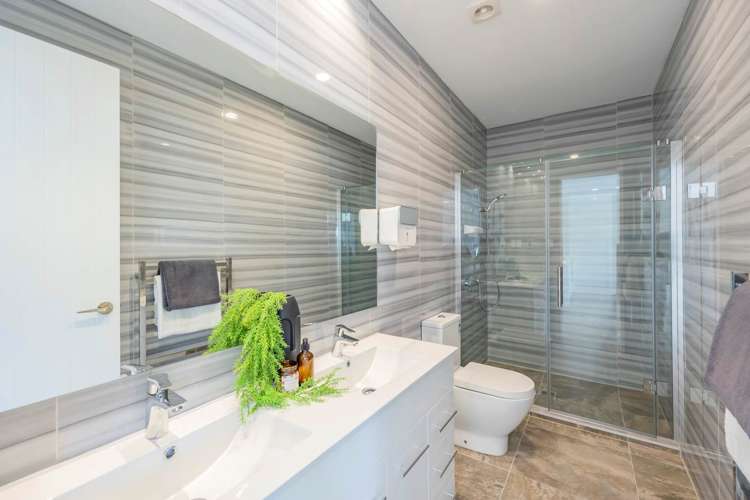 45 Colonial Drive Silverdale_26