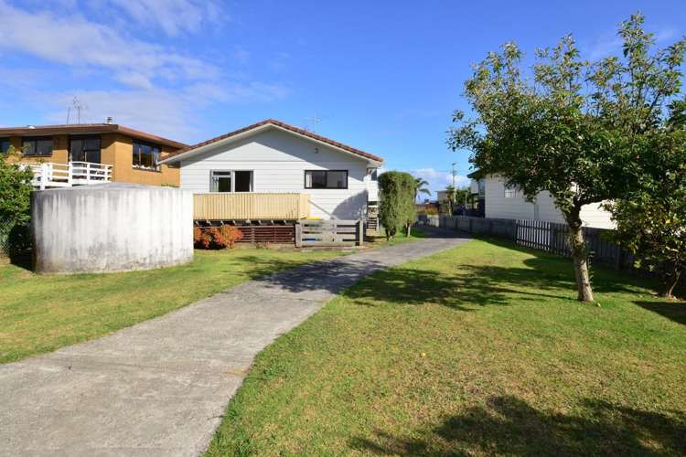 1347 Whangaparaoa Road Army Bay_5