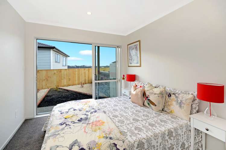 25 Ascension Crescent Orewa_12