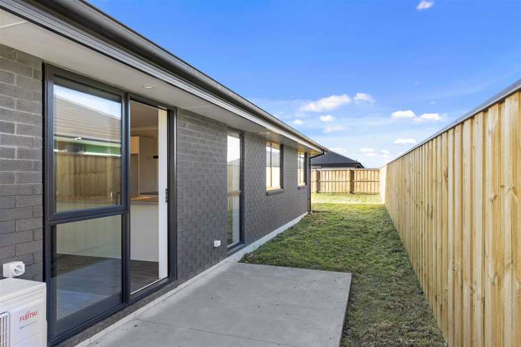8 Finstock Way Rolleston_13