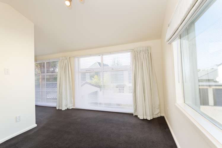 3/345 Armagh Street Linwood_8