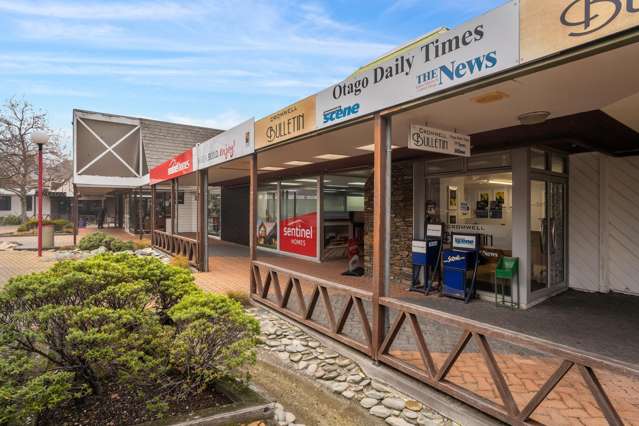 26 The Mall Cromwell_1