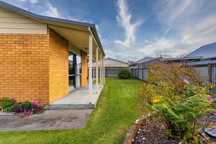 8A Brian Bary Street Redwoodtown_12