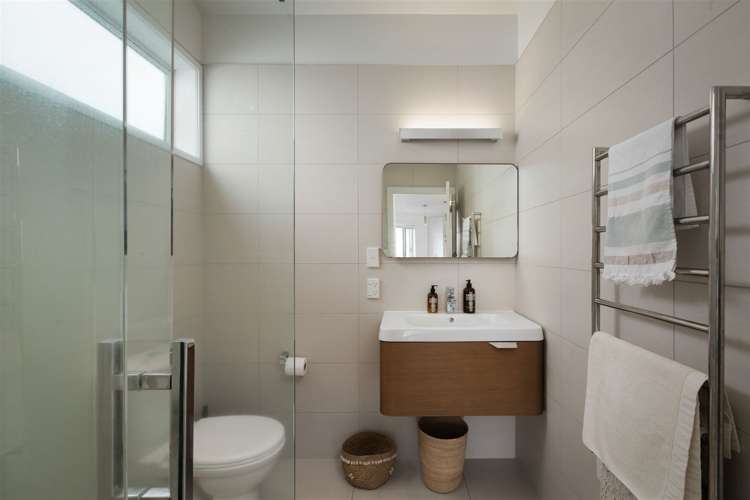 17 Hinemoa Road Waihi Beach_16