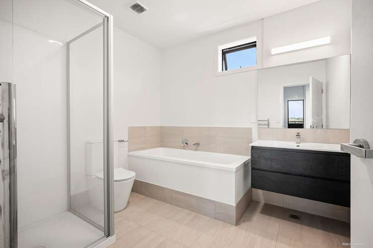 11/130 Stancombe Road Flat Bush_13