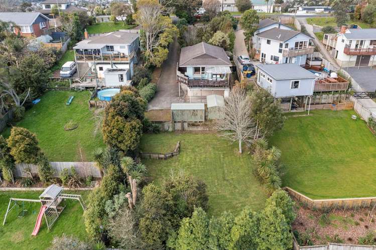 166 Glengarry Road Glen Eden_28