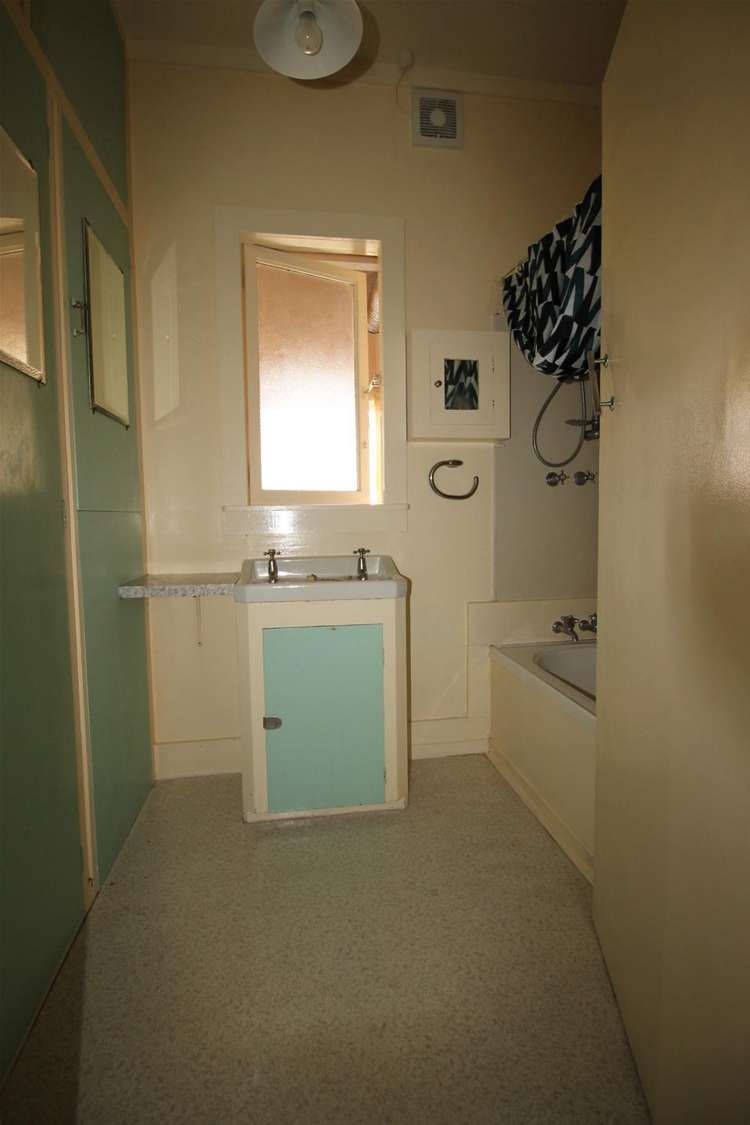 45 Hattaway Avenue Bucklands Beach_6