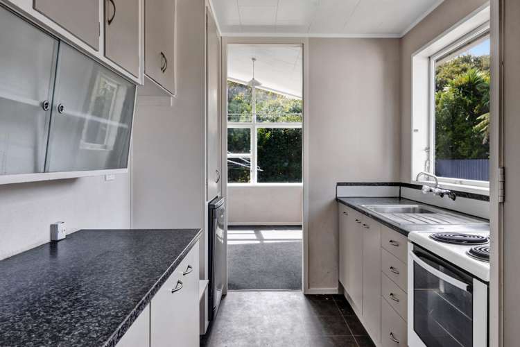 21 Manawapou Road Hawera_3