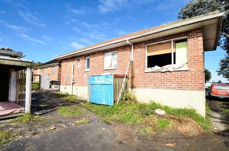 4035 Great North Road Glen Eden_9