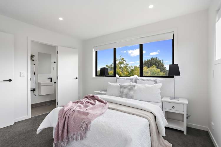 2 Whakahui Lane Mangere Bridge_8