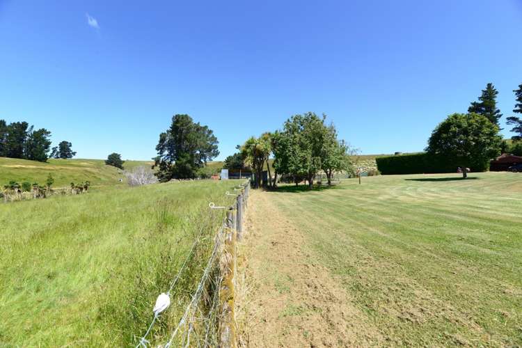 617 Waihaorunga Back Road Waimate_15