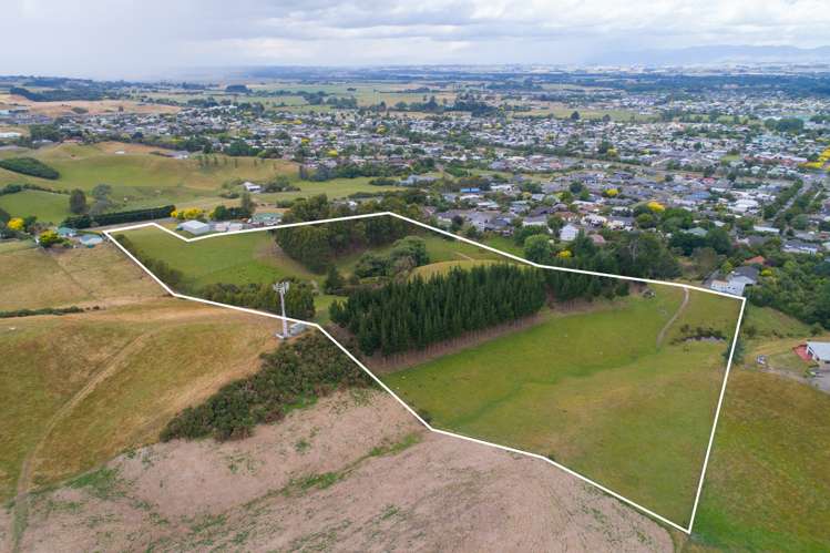 22 Halcombe Road Feilding_1