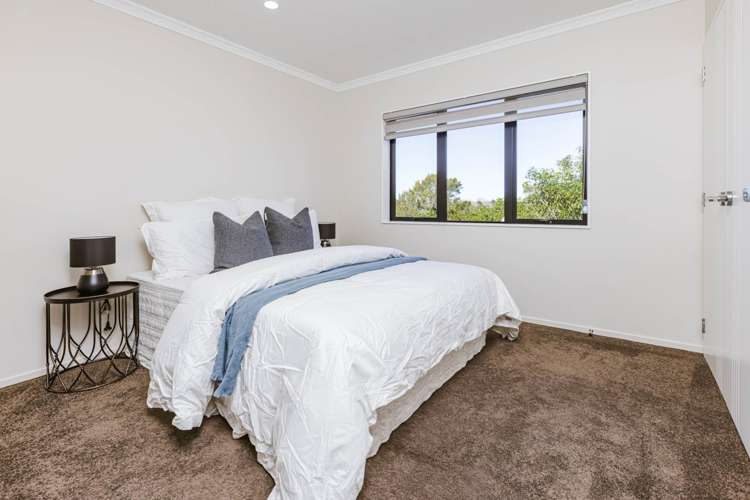 13B Magellan Place Papatoetoe_11