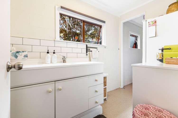 2/6 Anich Road Massey_11