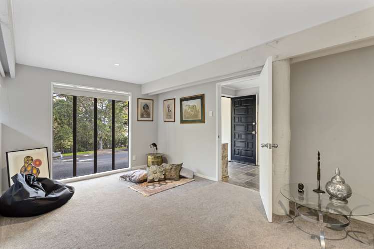 35 Rosecamp Road Beach Haven_17