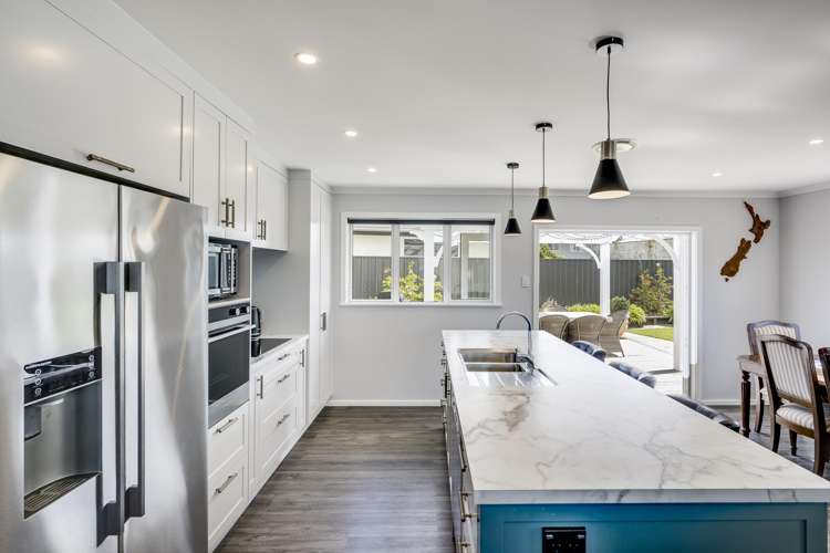 35 Holyrood Street Taradale_6