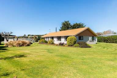 2494 West Coast Road_2