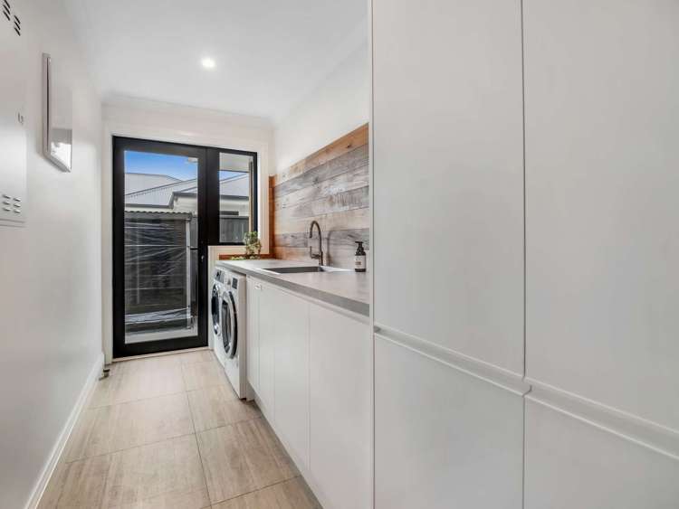 4 Verdeco Boulevard Lincoln_28