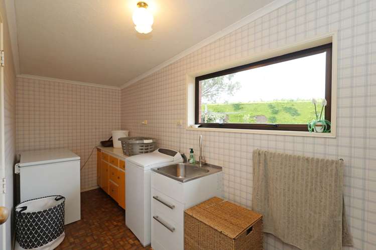 384 Flora Road East Makarewa_26